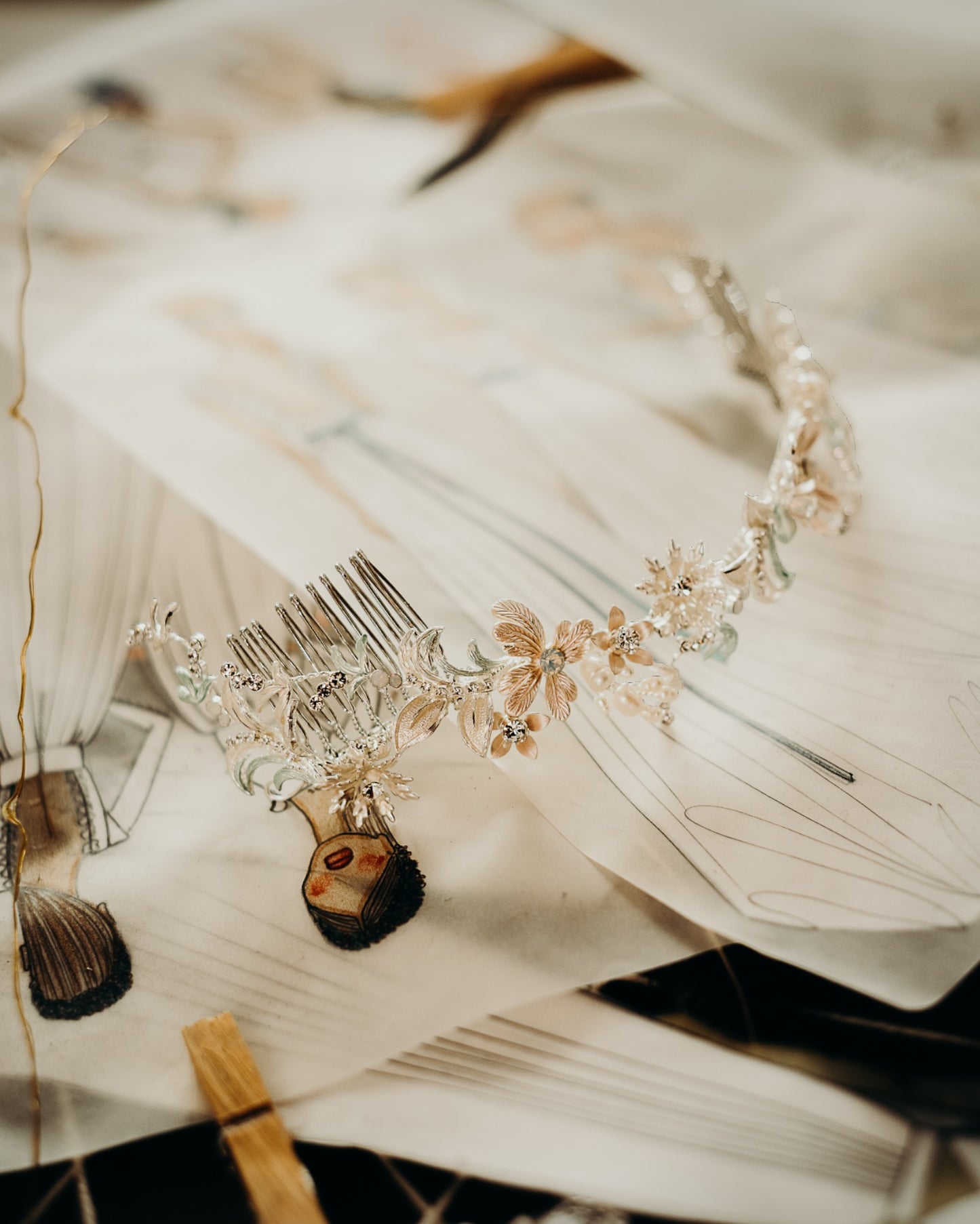 PENTE OUR EDITION 6848 | ETIQUETTE