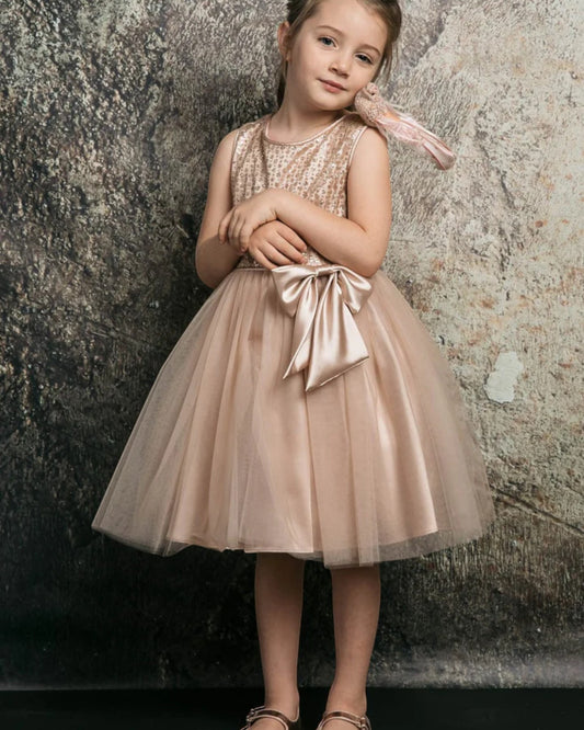 VESTIDO PARA DAMINHA CAMILLA CHAMPAGNE | ETIQUETTE