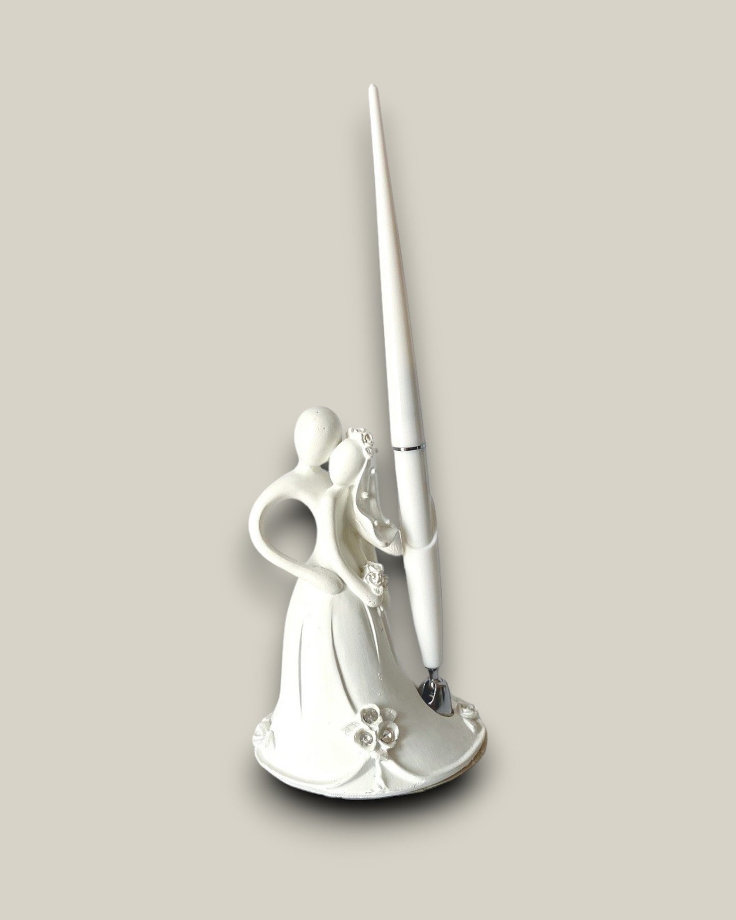 Caneta estilizada para assinatura de certidões de casamento