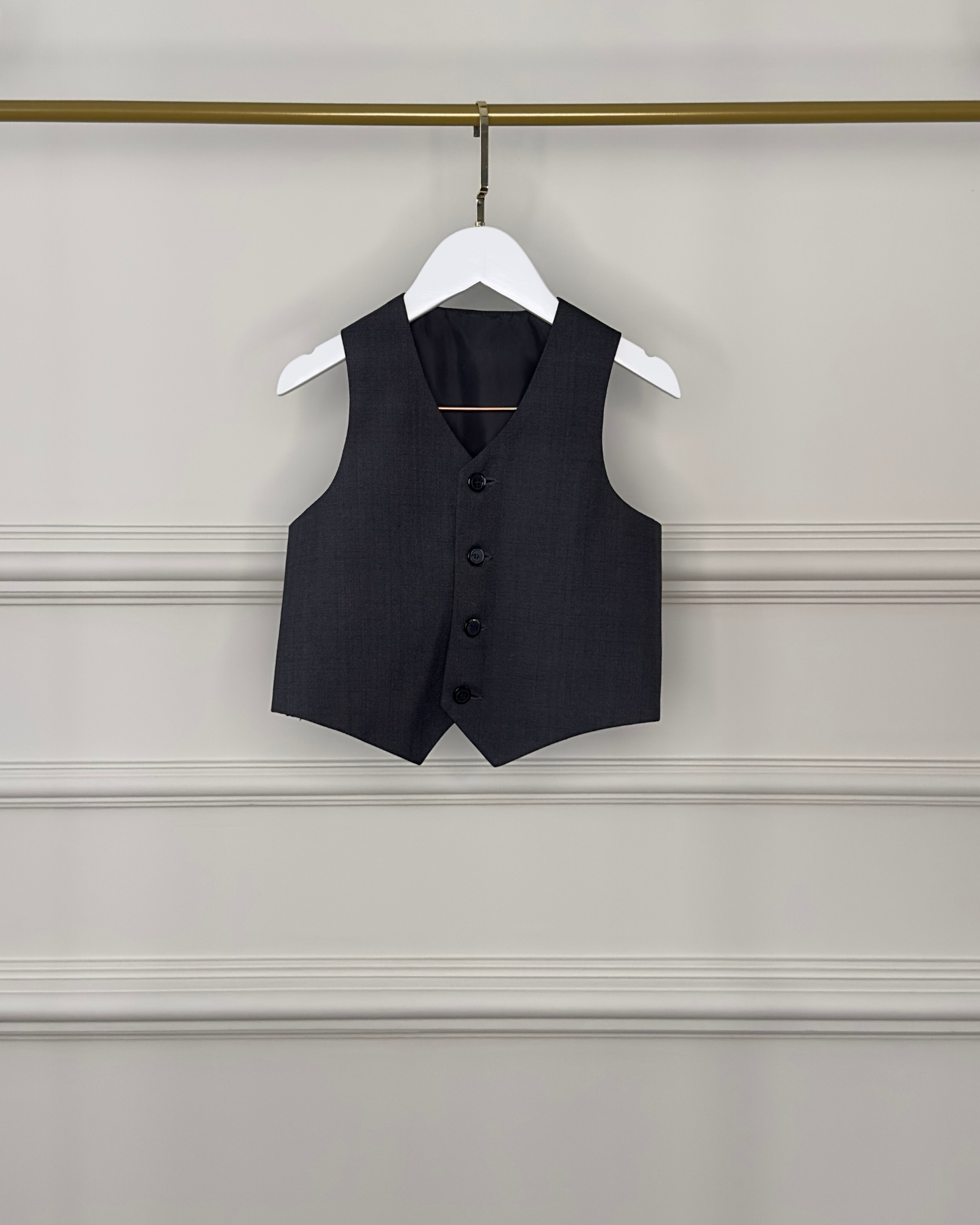 Colete social infantil cinza chumbo para pajem da Etiquette. Elegante para cerimônias formais.