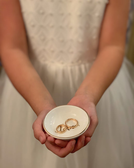 Almofadinha e porta alianças para casamento.